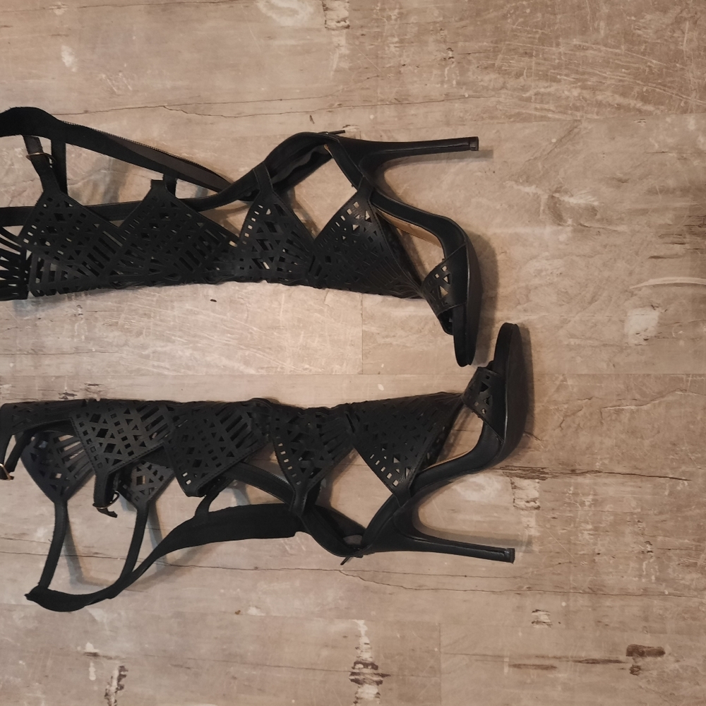 Vigo Fiore Gladiator Sandals size 6.5 Open  Toe